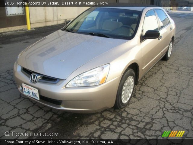 2005 Honda Accord DX Sedan in Desert Mist Metallic