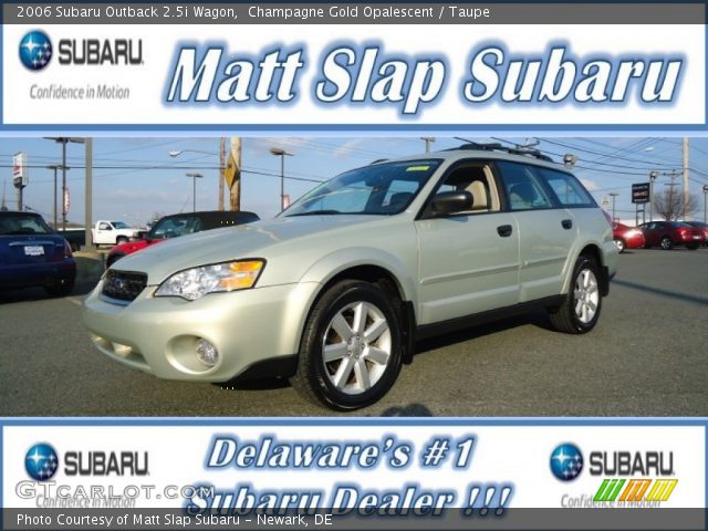 2006 Subaru Outback 2.5i Wagon in Champagne Gold Opalescent
