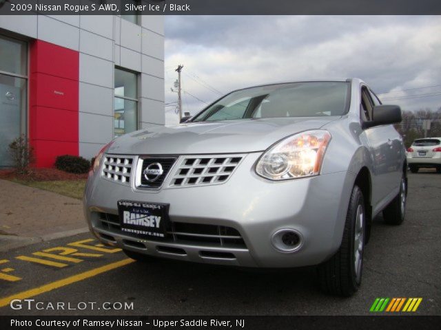 2009 Nissan Rogue S AWD in Silver Ice