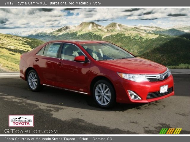 2012 Toyota Camry XLE in Barcelona Red Metallic