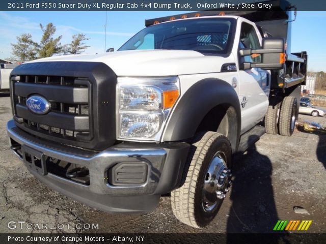 2011 Ford F550 Super Duty XL Regular Cab 4x4 Dump Truck in Oxford White