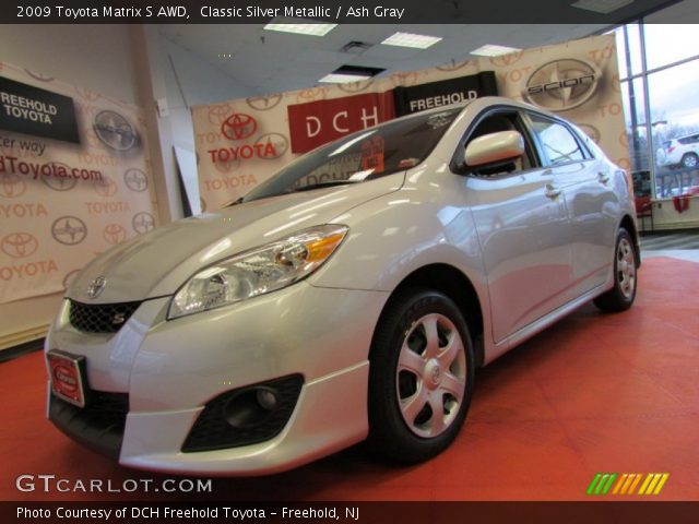 2009 Toyota Matrix S AWD in Classic Silver Metallic