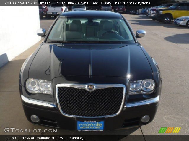 2010 Chrysler 300 Limited in Brilliant Black Crystal Pearl