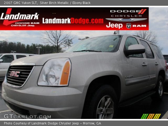 2007 GMC Yukon SLT in Silver Birch Metallic