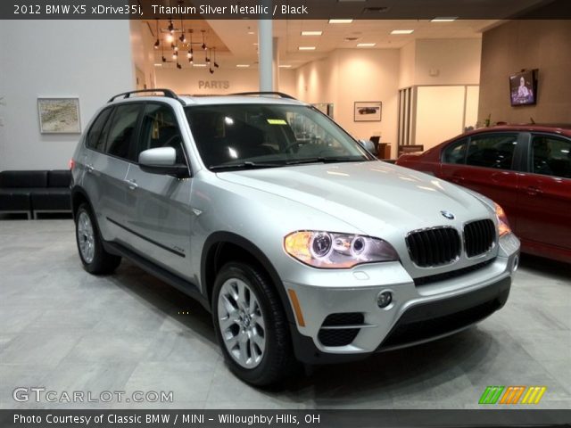 2012 BMW X5 xDrive35i in Titanium Silver Metallic