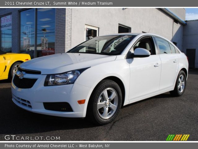 2011 Chevrolet Cruze LT in Summit White