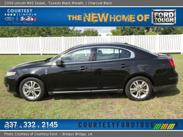 2009 Lincoln MKS Sedan in Tuxedo Black Metallic