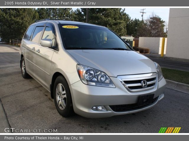 2005 Honda Odyssey EX in Silver Pearl Metallic