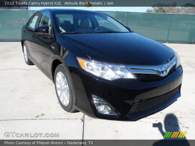 2012 Toyota Camry Hybrid XLE in Attitude Black Metallic