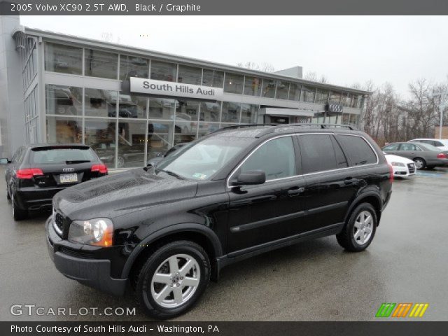 2005 Volvo XC90 2.5T AWD in Black