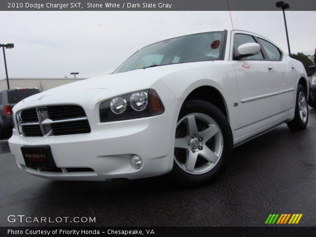 2010 Dodge Charger SXT in Stone White
