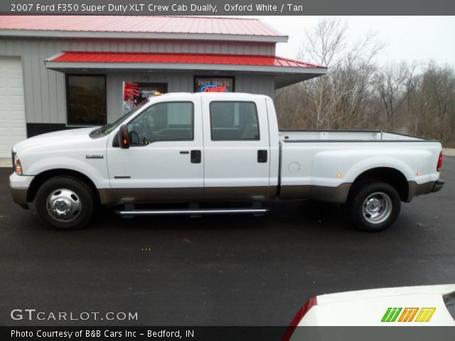 2007 Ford F350 Super Duty XLT Crew Cab Dually in Oxford White