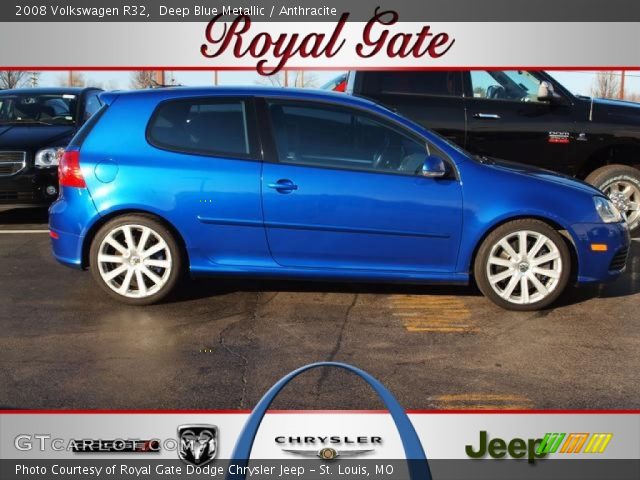 2008 Volkswagen R32  in Deep Blue Metallic