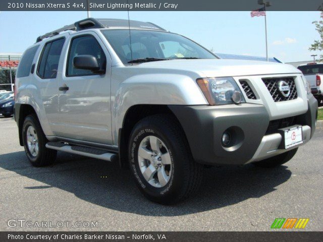 2010 Nissan Xterra S 4x4 in Silver Lightning Metallic