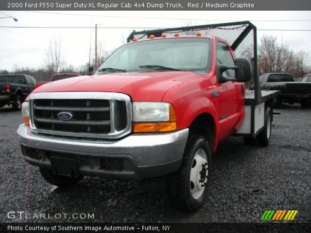2000 Ford F550 Super Duty XL Regular Cab 4x4 Dump Truck in Red