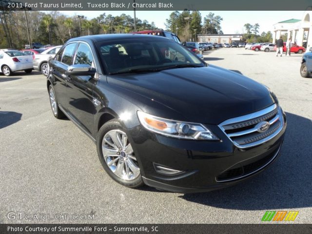 2011 Ford Taurus Limited in Tuxedo Black