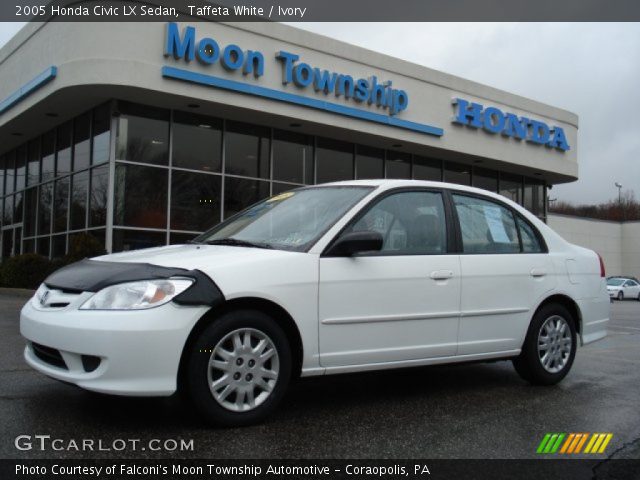 2005 Honda Civic LX Sedan in Taffeta White