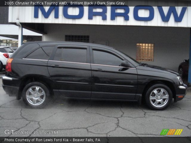 2005 Chrysler Pacifica Touring AWD in Brilliant Black
