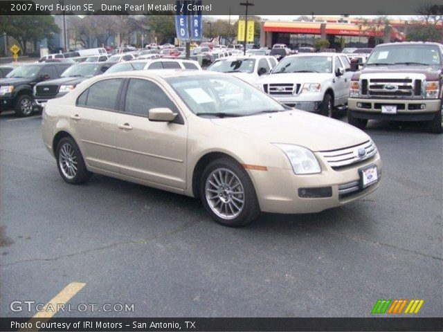 2007 Ford Fusion SE in Dune Pearl Metallic