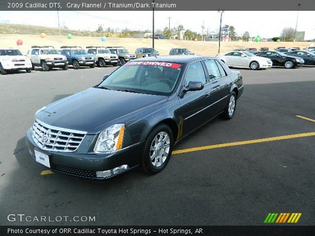2009 Cadillac DTS  in Gray Flannel
