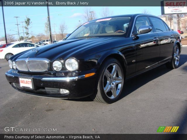 2006 Jaguar XJ Vanden Plas in Ebony Black