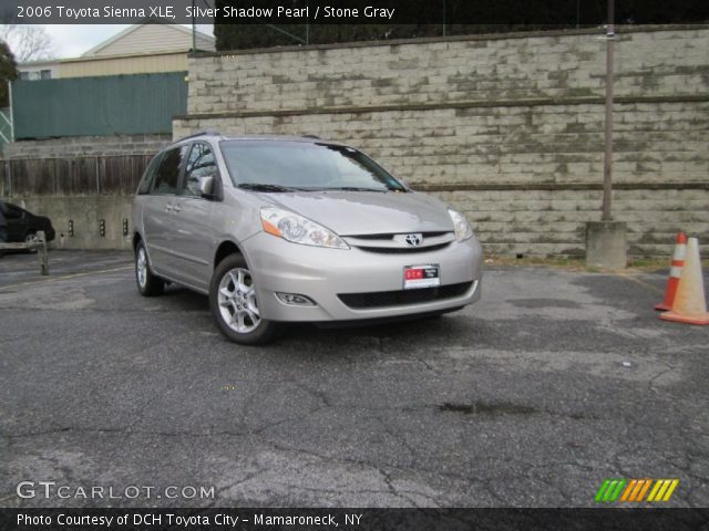 2006 Toyota Sienna XLE in Silver Shadow Pearl