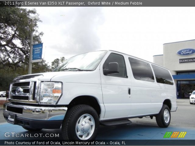 2011 Ford E Series Van E350 XLT Passenger in Oxford White