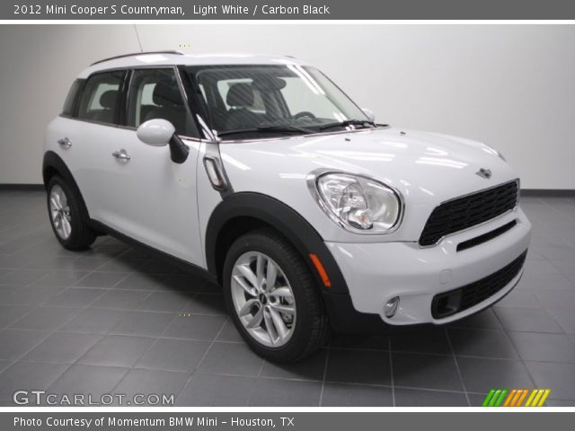 2012 Mini Cooper S Countryman in Light White