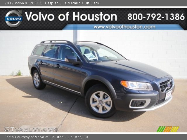 2012 Volvo XC70 3.2 in Caspian Blue Metallic