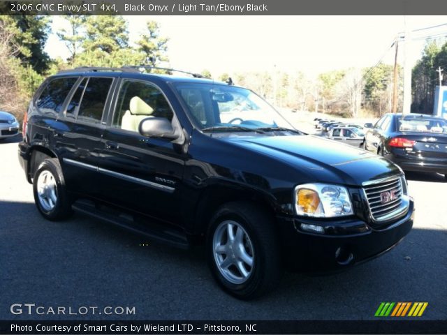 2006 GMC Envoy SLT 4x4 in Black Onyx