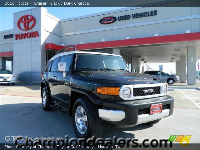 2010 Toyota FJ Cruiser  in Black