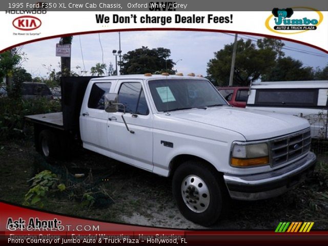 1995 Ford F350 XL Crew Cab Chassis in Oxford White