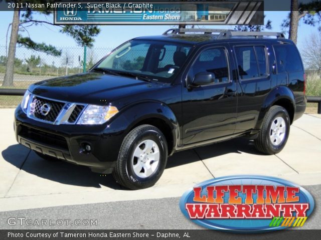2011 Nissan Pathfinder S in Super Black