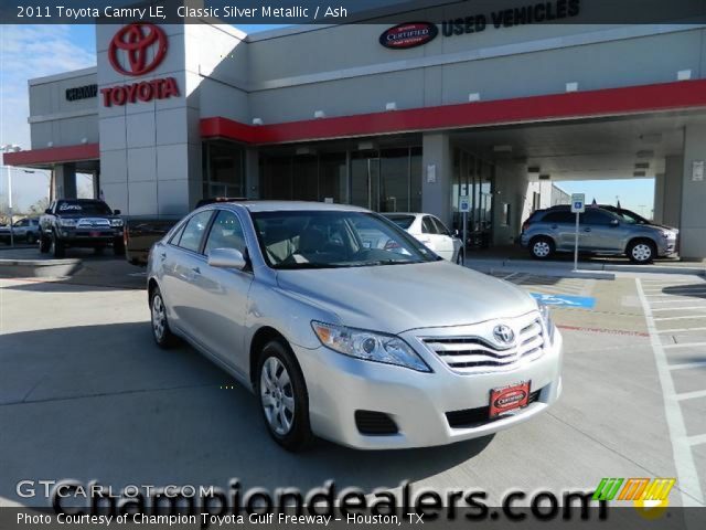 2011 Toyota Camry LE in Classic Silver Metallic