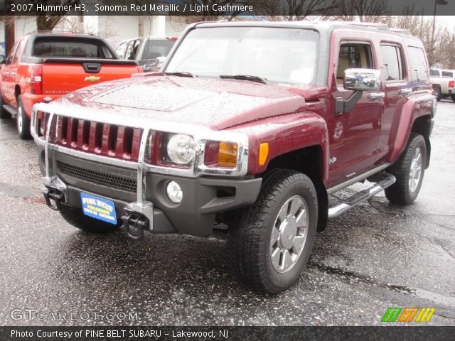 2007 Hummer H3  in Sonoma Red Metallic