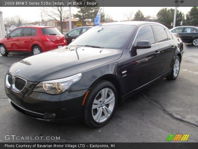2009 BMW 5 Series 528xi Sedan in Jet Black