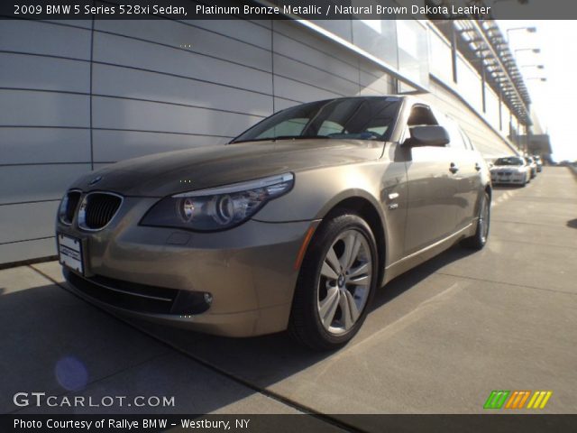 2009 BMW 5 Series 528xi Sedan in Platinum Bronze Metallic