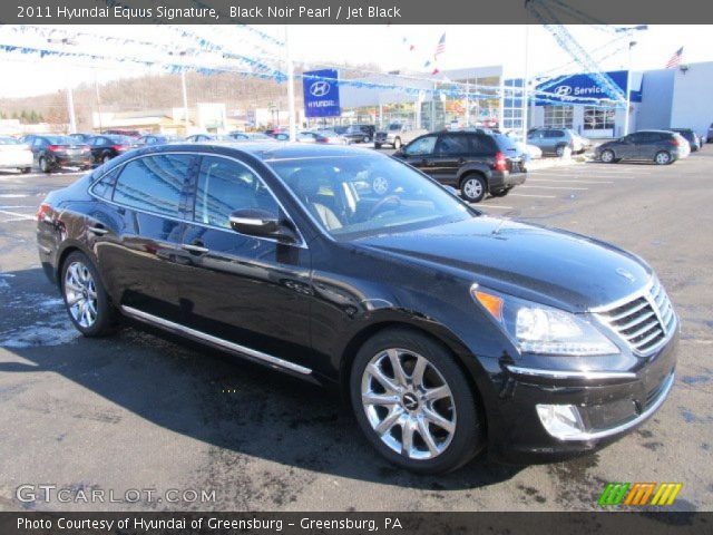 2011 Hyundai Equus Signature in Black Noir Pearl