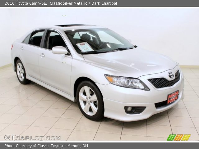 2010 Toyota Camry SE in Classic Silver Metallic