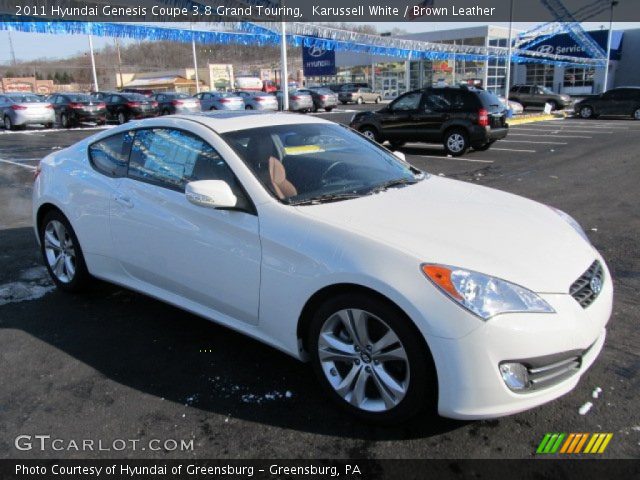 2011 Hyundai Genesis Coupe 3.8 Grand Touring in Karussell White