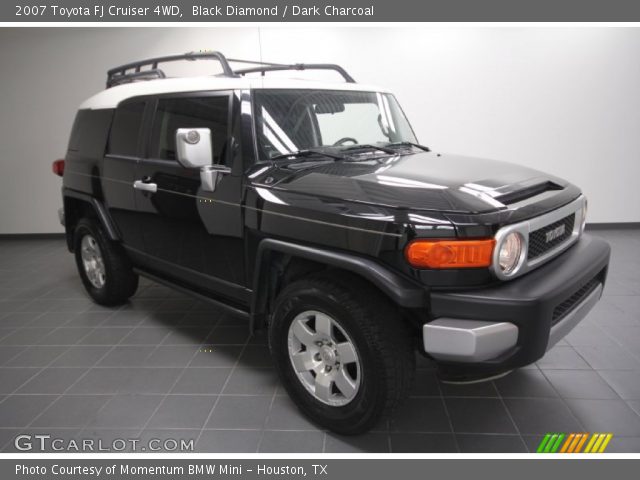 2007 Toyota FJ Cruiser 4WD in Black Diamond