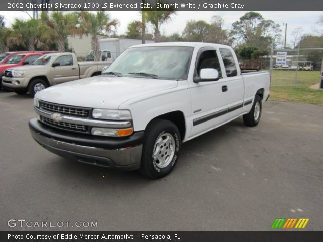 2002 Chevrolet Silverado 1500 LS Extended Cab in Summit White