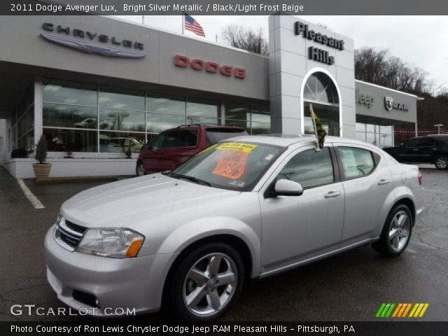 2011 Dodge Avenger Lux in Bright Silver Metallic