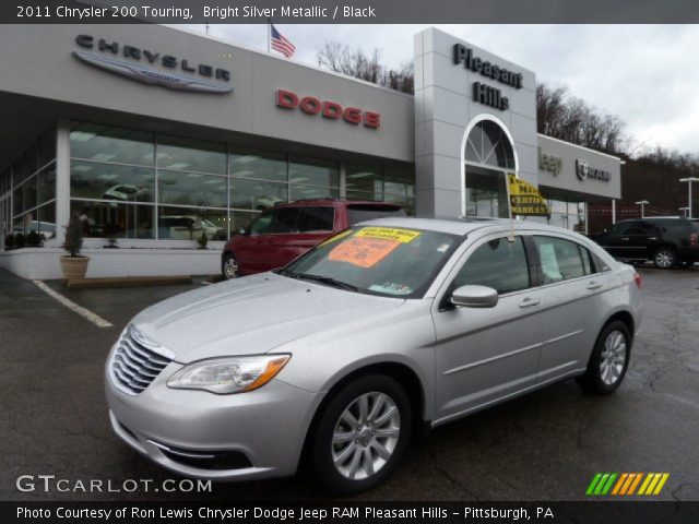 2011 Chrysler 200 Touring in Bright Silver Metallic