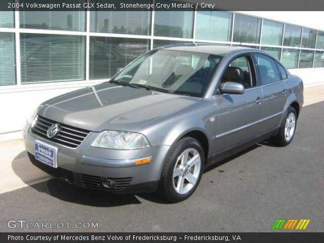 2004 Volkswagen Passat GLX Sedan in Stonehenge Grey Metallic