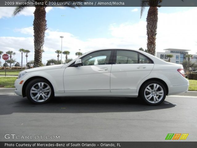 2009 Mercedes-Benz C 300 Luxury in Arctic White