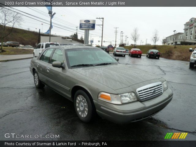 2003 Ford Crown Victoria Sedan in Spruce Green Metallic