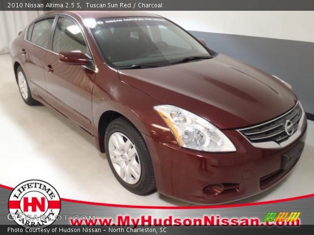 2010 Nissan Altima 2.5 S in Tuscan Sun Red
