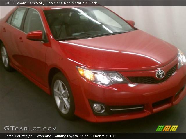 2012 Toyota Camry SE in Barcelona Red Metallic