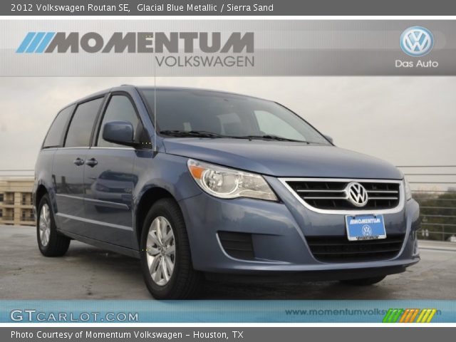 2012 Volkswagen Routan SE in Glacial Blue Metallic